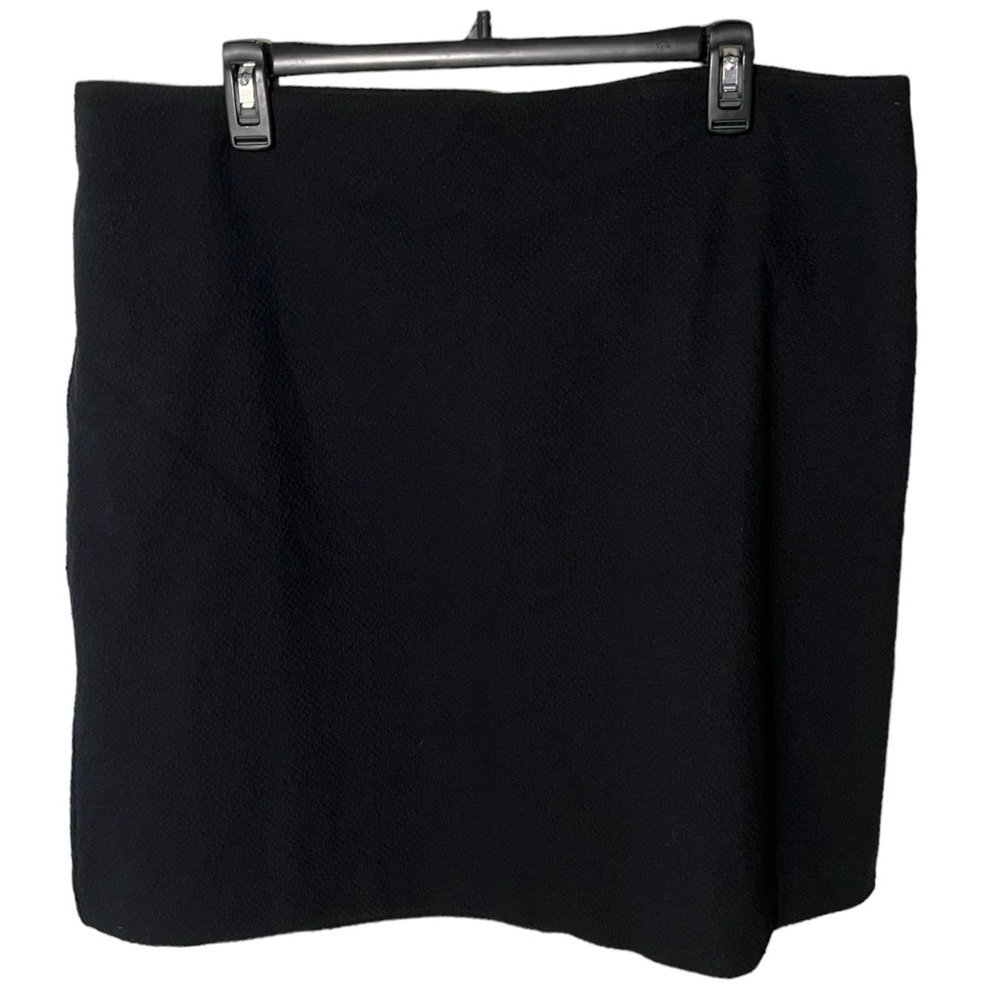 NWT Ann Taylor Textured Short Skirt